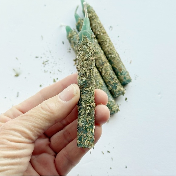 Set of 4 Prosperity Hand-Rolled Herbal Chime Candles - Picture 3 of 3